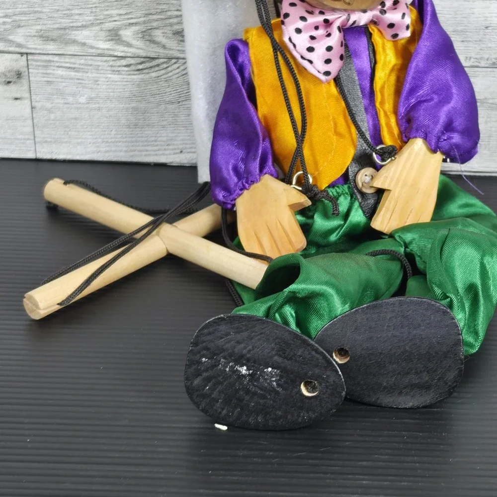 No brand vintage marionette
